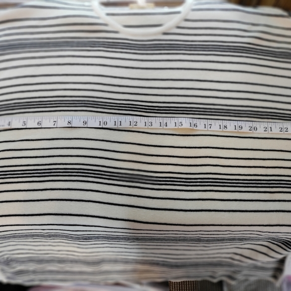 Eileen Fisher Women's Sweater Shirt with Black Horizontal Stripes Size PL/PG - Picture 9 of 9